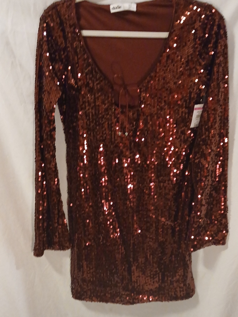 Elodie Wine Sequin Long-Sleeve Scoop Tie Top Open Flare Cuff Tie Front